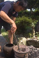 (早く食べたいんだけど・・・(−−;;)