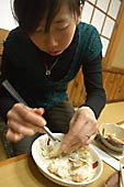 「カニの解体」妻・佳奈の場合